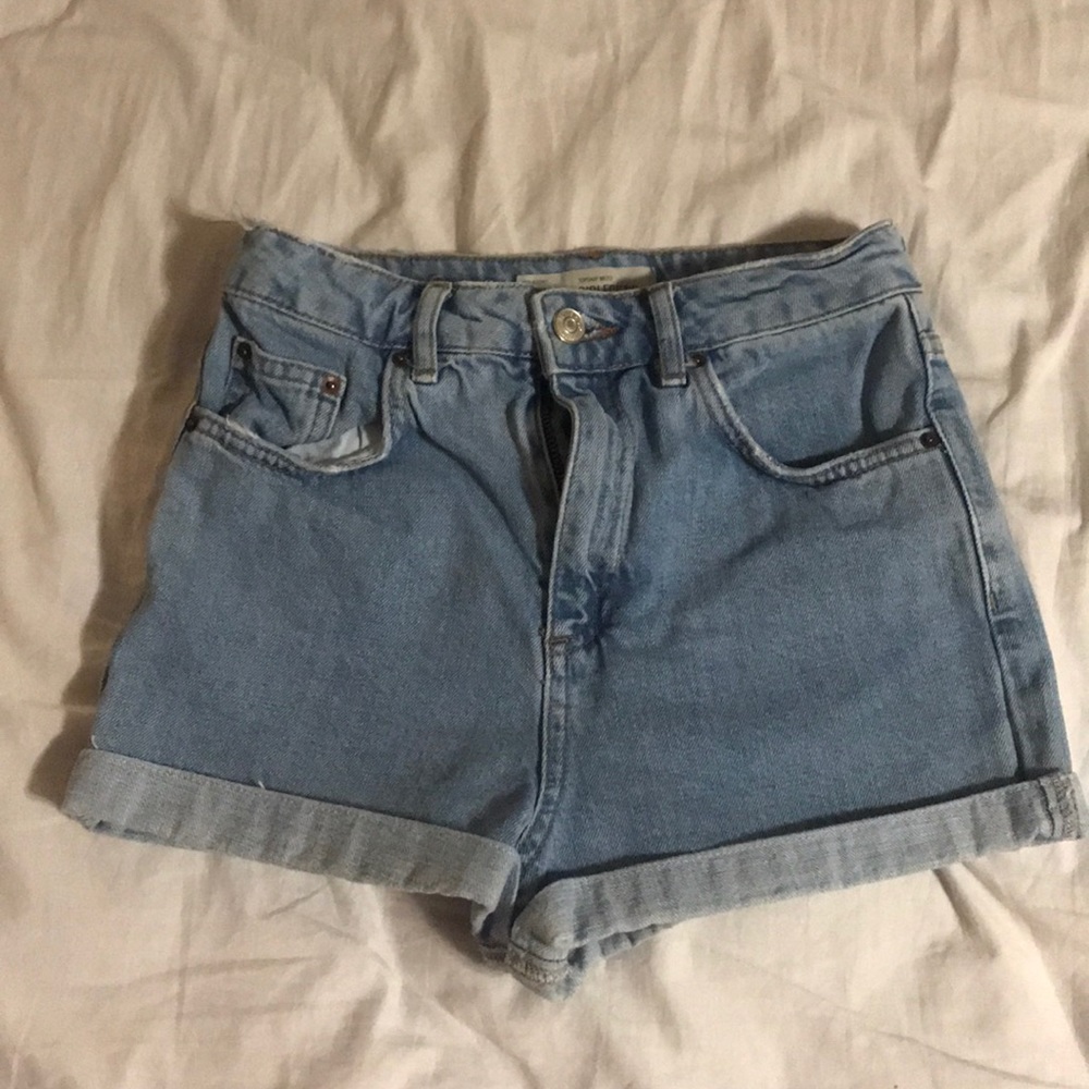 Sexy short pants 💙 TOPSHOP
